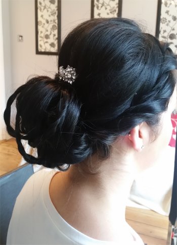 Vintage wedding hairstyle braided and plaited